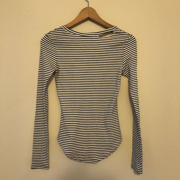 n:Philanthropy Gavin Cutout Long-Sleeve T-Shirt - Picture 2 of 8